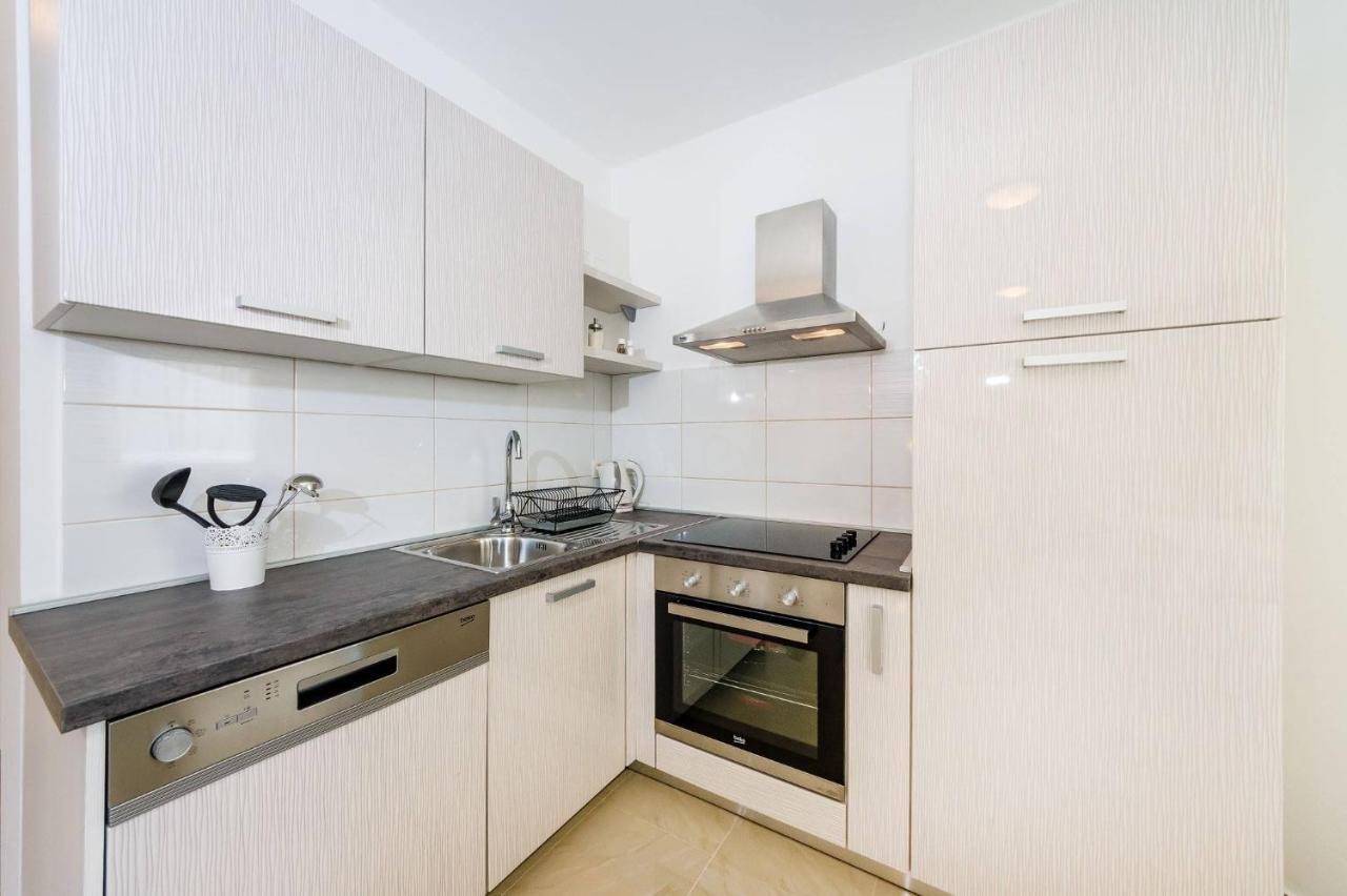 Apartmani Tanja Pridraga Exterior photo