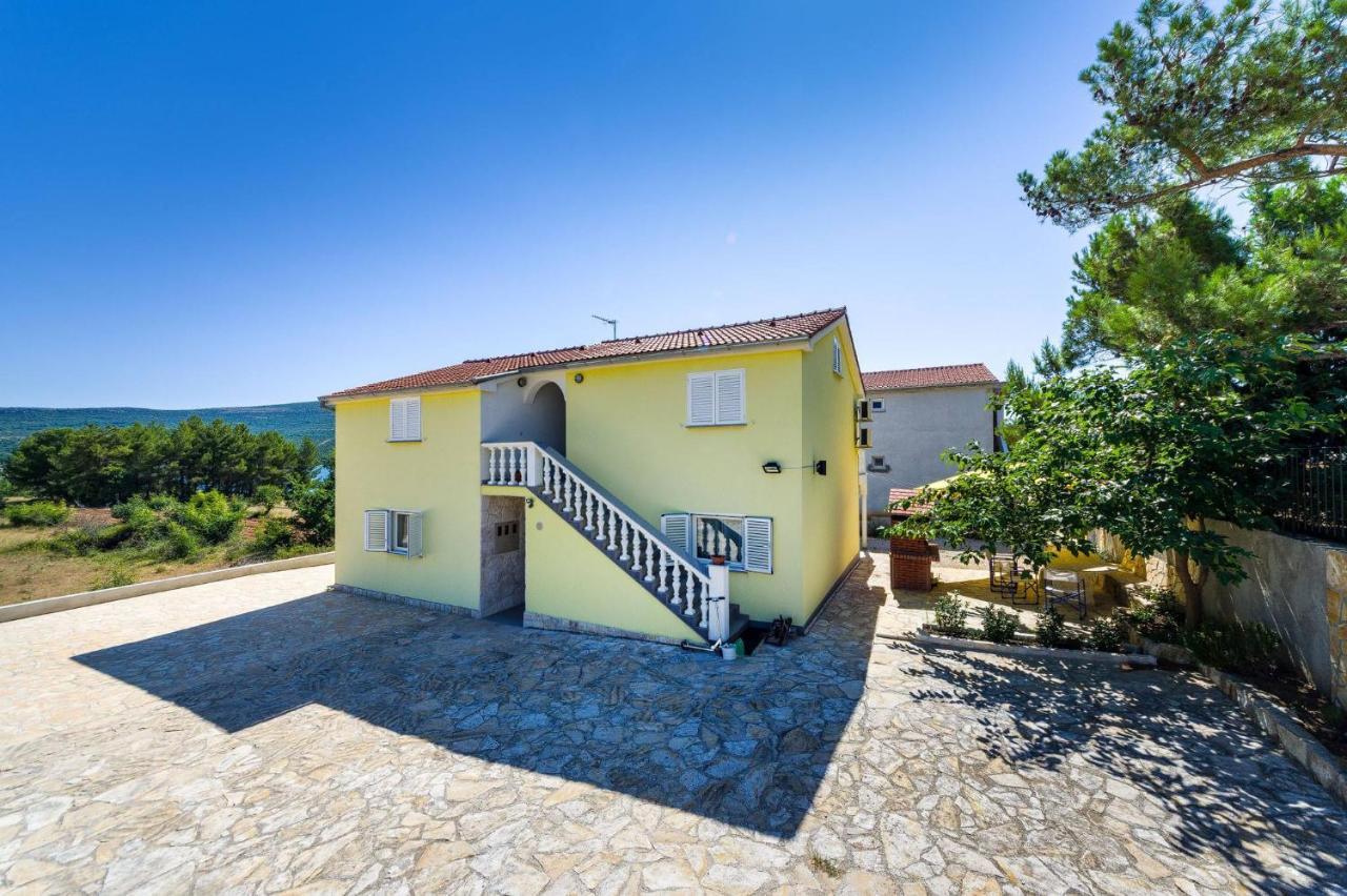 Apartmani Tanja Pridraga Exterior photo